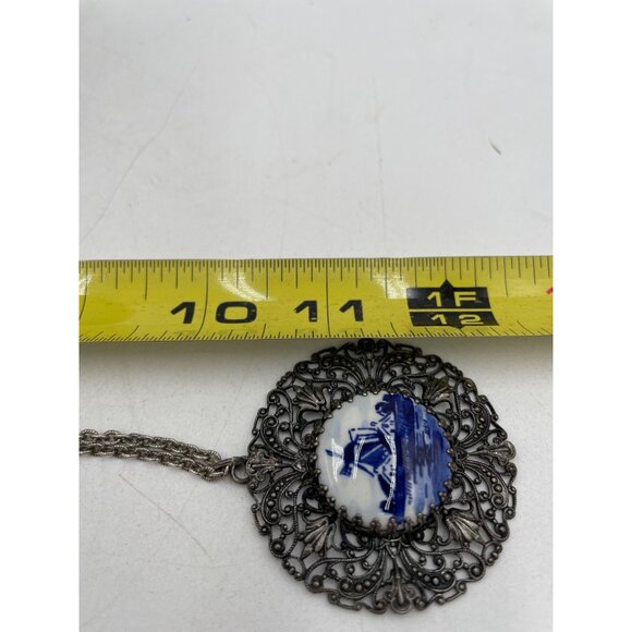 Vintage Silver Filigree Pendant Necklace Blue Delft White Windmill Porcelain Des - Picture 5 of 5